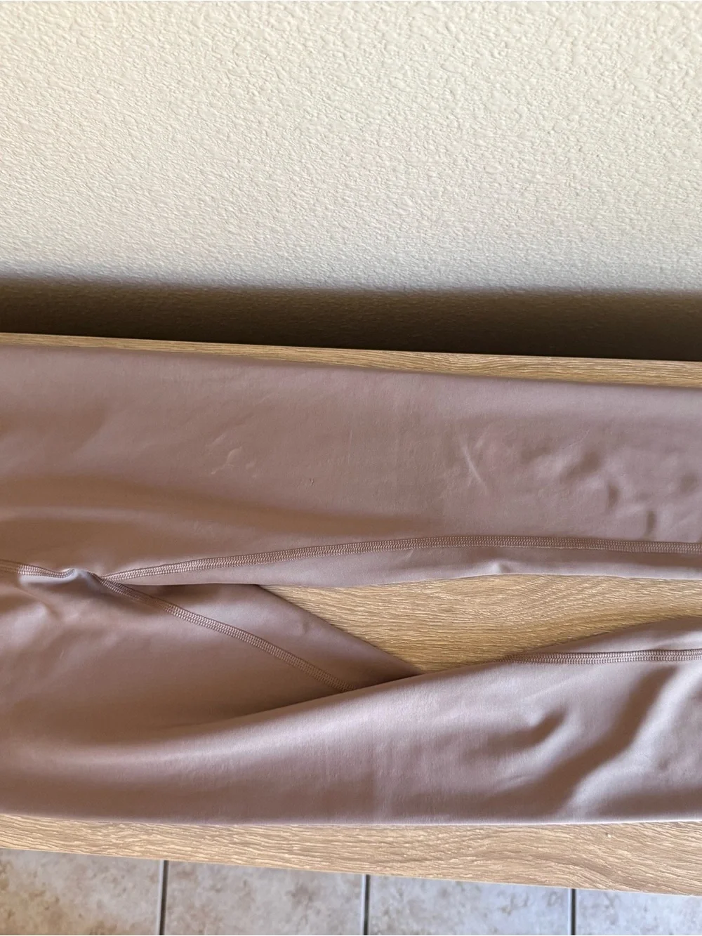 ALO Yoga Taupe Leggings